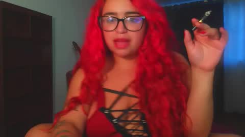 Estefania online show from May 2026 10:48:01 PM