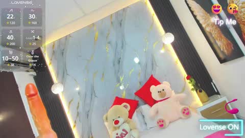 Estephany online show from February 2025 02:04:01 PM