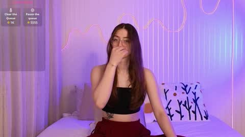 Ester online show from January 2025 08:04:01 PM