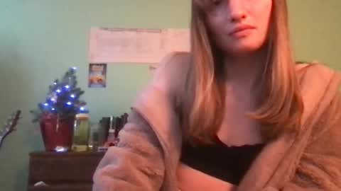 Esther Grey online show from December 2024 08:15:01 PM