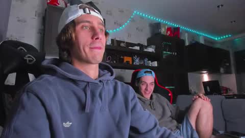 LOUIS online show from October 2025 08:18:02 PM