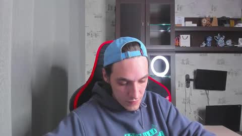 LOUIS online show from October 2025 06:20:01 PM