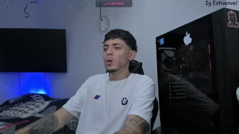 Snapshot of estivenvel chatting on February 2026 05:53:02 PM estivenvel online show from February 2026 05:53:02 PM