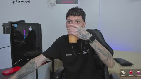 Snapshot of estivenvel chatting on March 2026 12:40:01 AM estivenvel online show from March 2026 12:40:01 AM