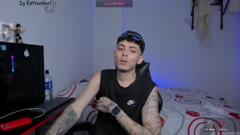 Snapshot of estivenvel chatting on March 2026 05:05:01 PM estivenvel online show from March 2026 05:05:01 PM