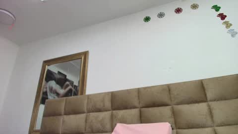 Estrella online show from January 2025 11:56:02 AM