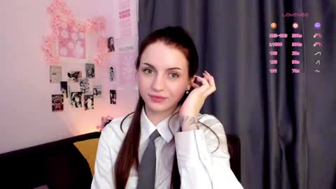 Anna  online show from April 2026 08:10:01 PM