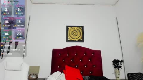 Snapshot of estrellavega_ chatting on December 2025 07:53:02 PM Estrella online show from December 2025 07:53:02 PM