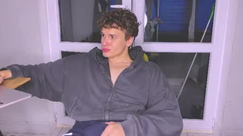 Alex online show from August 2026 06:40:02 PM