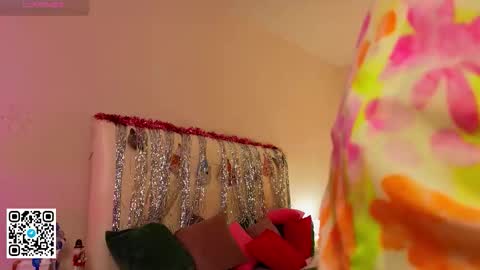 esyameglin online show from November 2025 02:22:02 AM