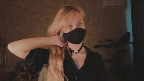 Sophia online show from May 2026 12:40:02 AM
