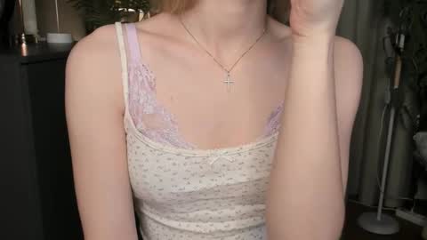 Snapshot of eternity_cuite chatting on November 2025 05:51:01 AM Natalie online show from November 2025 05:51:01 AM