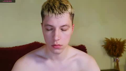 Ethan online show from May 2026 03:44:01 AM