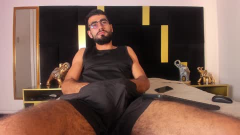 Ethan online show from January 2025 07:18:02 PM