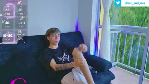 ethan and ava online show from October 2025 12:37:01 PM