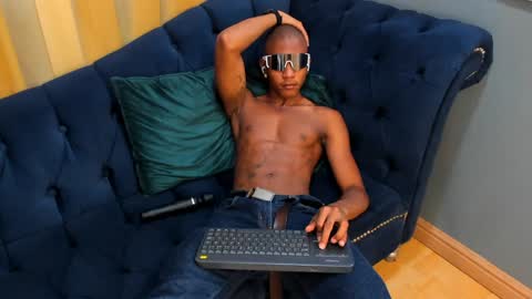 Snapshot of ethan_fox11 chatting on January 2025 05:37:02 PM King Ethan online show from January 2025 05:37:02 PM