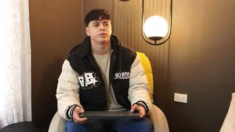 ethan_occonor online show from September 2025 12:42:02 PM