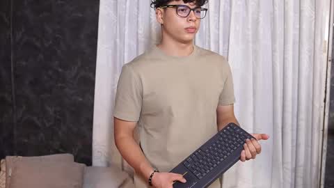 ethan_occonor online show from October 2025 12:47:01 AM