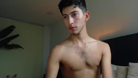 Snapshot of ethan_skiny_ chatting on November 2025 05:29:02 AM Joan online show from November 2025 05:29:02 AM