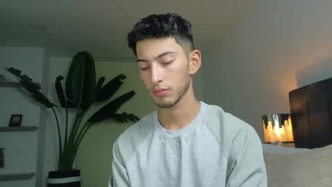 Snapshot of ethan_skiny_ chatting on December 2025 05:27:02 AM Joan online show from December 2025 05:27:02 AM