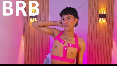 Snapshot of ethan_thouse chatting on November 2025 07:32:01 AM ethan_thouse online show from November 2025 07:32:01 AM