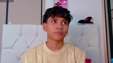 Ethan online show from April 2026 09:02:02 PM