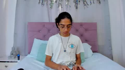 ethanblackwoodd online show from November 2025 07:57:02 PM