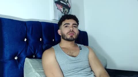 Snapshot of ethanhairy chatting on February 2025 11:43:01 PM Ethan online show from February 2025 11:43:01 PM