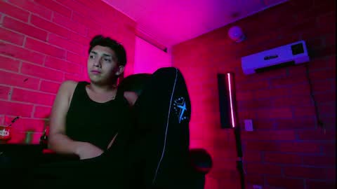 ethann2_ online show from May 2026 09:27:02 AM
