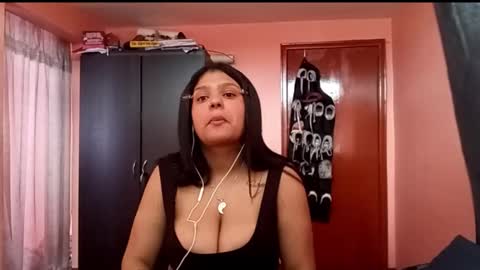 Snapshot of ethelconine chatting on February 2026 05:10:01 PM Caren online show from February 2026 05:10:01 PM