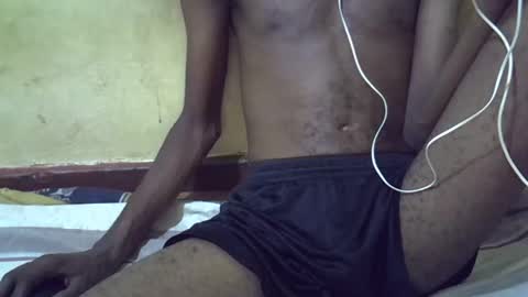 Snapshot of etrar_largedick chatting on February 2025 11:33:02 AM etrar_largedick online show from February 2025 11:33:02 AM