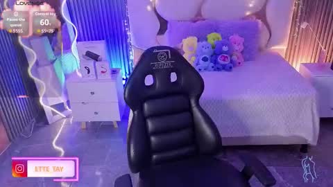 ette online show from February 2026 03:22:01 AM