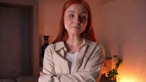 Snapshot of eugenecristino chatting on October 2025 01:39:02 PM Lillie here and its my first day online show from October 2025 01:39:02 PM