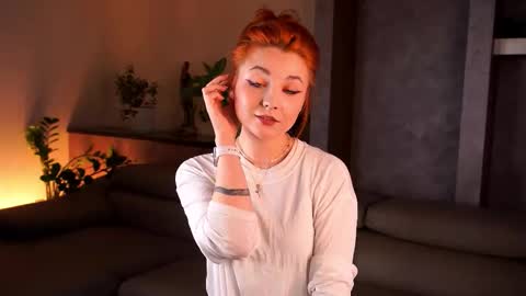 Snapshot of eugenecristino chatting on October 2025 11:35:01 AM Lillie here and its my first day online show from October 2025 11:35:01 AM