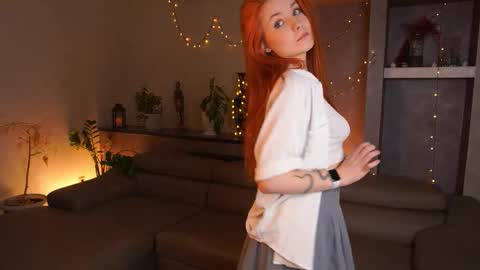 Snapshot of eugenecristino chatting on November 2025 11:43:02 AM Lillie here and its my first day online show from November 2025 11:43:02 AM