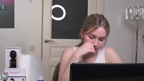 Snapshot of eugeniabrainard chatting on January 2025 09:26:01 PM Kira and Kamila online show from January 2025 09:26:01 PM