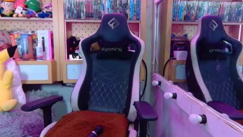 Ennik online show from September 2025 08:24:02 PM