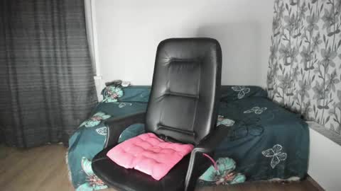 Snapshot of eva_7777 chatting on March 2025 06:23:02 PM Eva online show from March 2025 06:23:02 PM