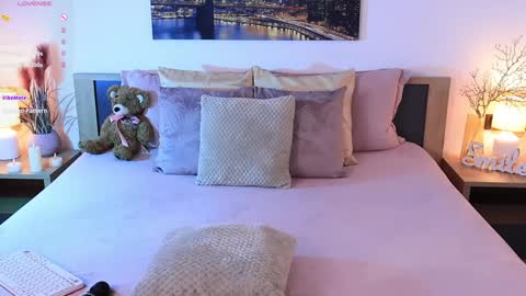 Snapshot of eva__si chatting on January 2025 11:28:02 AM Eva online show from January 2025 11:28:02 AM