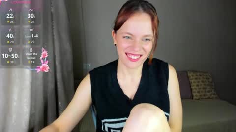 Snapshot of eva_aaaa chatting on June 2026 06:56:01 PM eva_aaaa online show from June 2026 06:56:01 PM