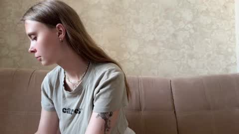 Eva Calvin online show from June 2026 05:12:01 AM