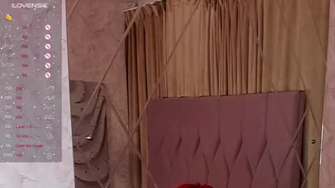 Snapshot of eva_cramer chatting on March 2025 01:58:02 AM Eva Cramer online show from March 2025 01:58:02 AM