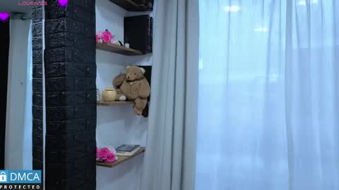 eva delight online show from May 2026 12:00:01 PM
