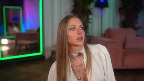 Eva online show from May 2026 07:51:02 PM