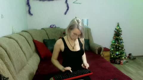 Snapshot of eva_forrest chatting on January 2025 06:45:02 PM eva_forrest online show from January 2025 06:45:02 PM