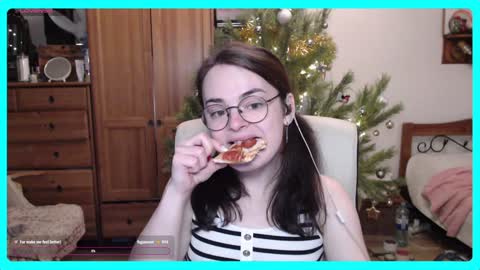 Snapshot of eva_katt chatting on December 2024 11:07:01 AM Gamer Katt online show from December 2024 11:07:01 AM