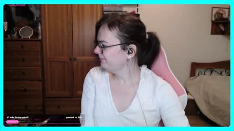 Snapshot of eva_katt chatting on February 2025 09:24:01 AM Gamer Katt online show from February 2025 09:24:01 AM