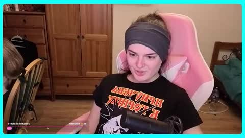 Snapshot of eva_katt chatting on September 2025 09:18:01 PM Gamer Katt online show from September 2025 09:18:01 PM