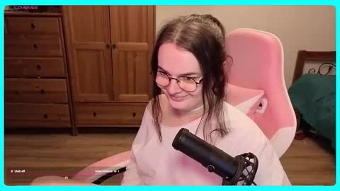 Snapshot of eva_katt chatting on October 2025 09:14:02 PM Gamer Katt online show from October 2025 09:14:02 PM