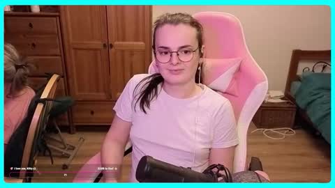 Snapshot of eva_katt chatting on October 2025 10:09:01 PM Gamer Katt online show from October 2025 10:09:01 PM